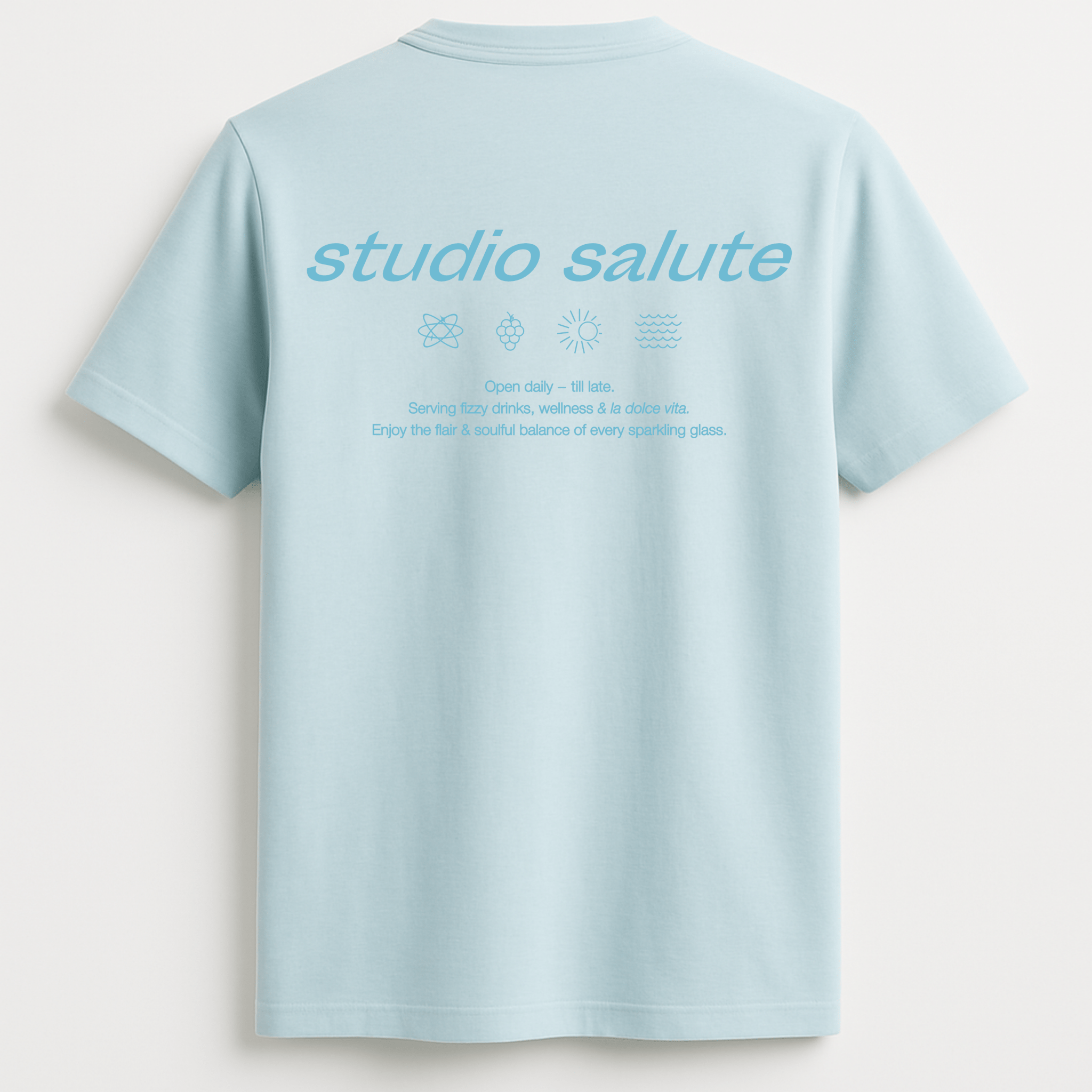 Larrys - studio salute T-shirt - ice Blue - Larrys Fashion