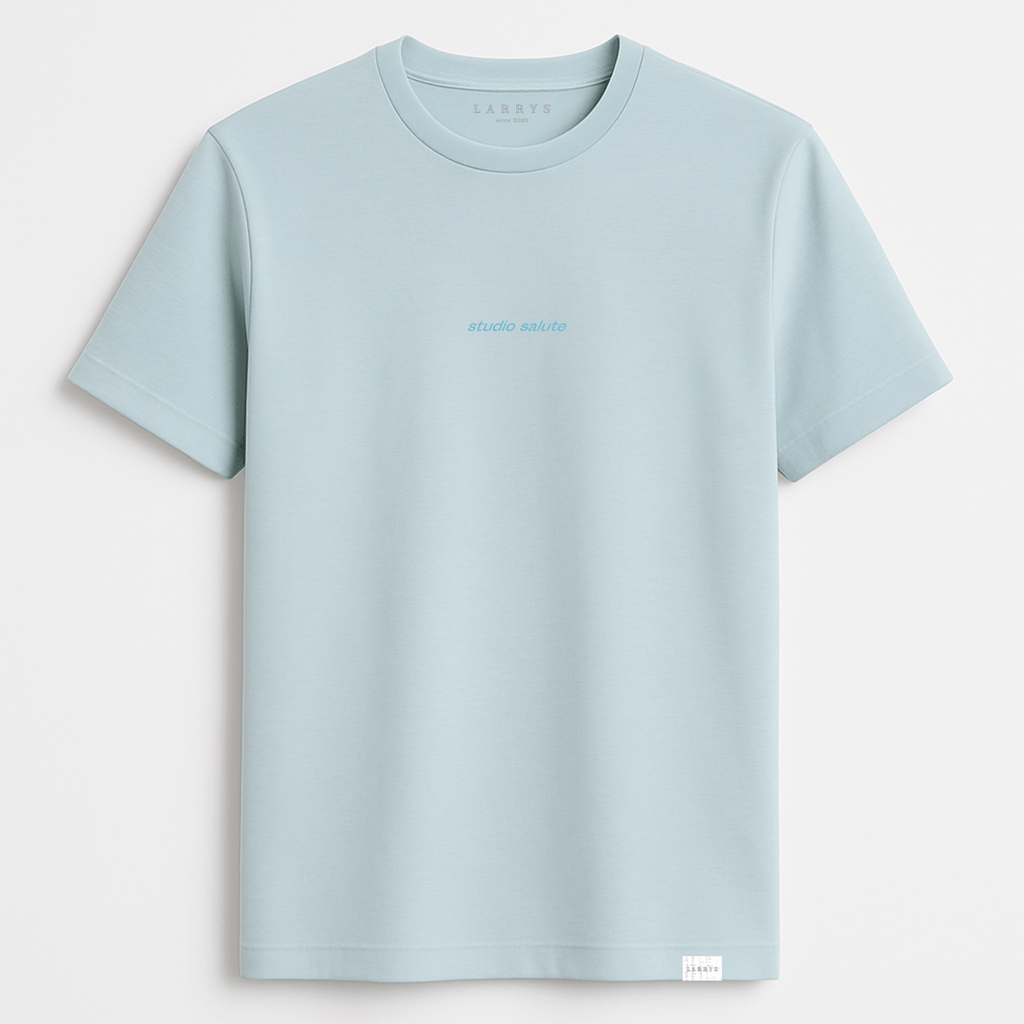 Larrys - studio salute T-shirt - ice Blue - Larrys Fashion